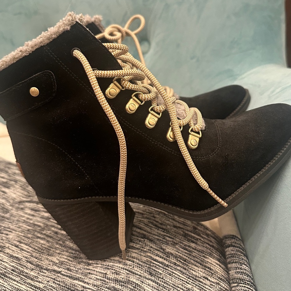 Dr. Scholl's Black Lace-Up Boots with Gold Details